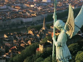 Panorama sur Lyon depuis les toits de la basilique de Fourvière © Tristan Deschamps