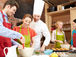 Cours de cuisine © Syda Productions/Shutterstock.com